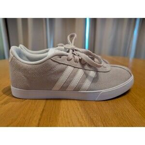 Women's Adidas VL Court Beige Suede Casual Walking Shoes Sneakers Size 6.5
